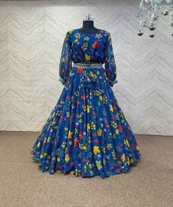 Secuencia de bordado Georgette de último diseño con Zari Work Gorgeous Anarkali Lehenga Choli Dupatta Venta al por mayor Ropa de fiesta étnica ApparelGarment - Product Image 5