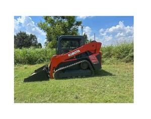 Chargeuse compacte Kubota d'occasion, charge nominale de 4 tonnes avec composants centraux, roulement de boîte de vitesses pour moteur et pompe - Product Image 4