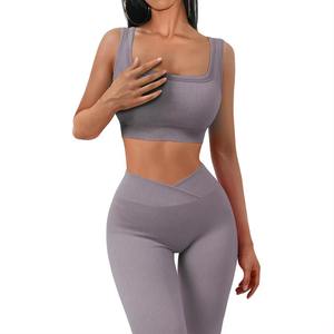 Onesie personnalisé Fitness femmes Yoga ensemble femmes sans couture vêtements de sport 2 pièces soutien-gorge et Leggings ensemble plaine ensemble d'entraînement pour les femmes - Product Image 2