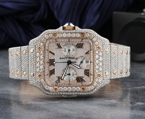 Montre Hip Hop de Luxe Carrée Antique Sertie de Moissanite avec Cadran en Verre, Bracelet en Acier Inoxydable et Accents Or Rose, Largeur 20mm - Product Image 1