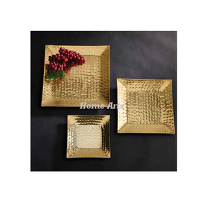 Plateau de service en aluminium couleur or pour snacks Plateau à chocolats de qualité de luxe avec poignées design pour mariage - Product Image 6