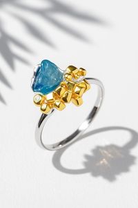 Anillo de Apatita en Bruto con Certificación IGI, Anillo de Boda de Plata de Ley para un Estilo Clásico, Elegante y Audaz - Product Image 3