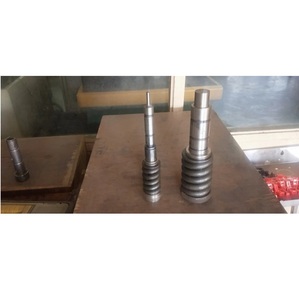 Caractéristiques d'outillage de presse à poinçonner de tourelle de fabrication indienne ou sélection d'outils et utilisations industrielles dans le travail des métaux de précision à vendre - Product Image 1