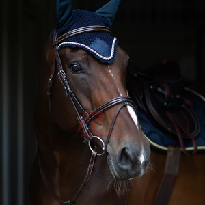 Gorro de mosca de ganchillo transpirable suave, cubierta de oreja lavable ligera para caballos, capó de oreja ecuestre fabricado en Pakistán - Product Image 2