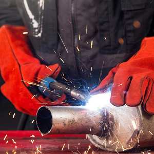 Gants de soudage en cuir ignifuges personnalisés - Résistants à la chaleur, durables, écologiques pour une utilisation en extérieur et sportive - Product Image 6