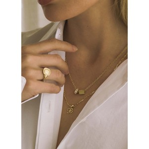 Colgante y Amuleto de Lujo Estate Charm en Oro Amarillo - Product Image 2