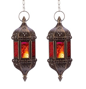 Vente en gros de lanterne en fer marocaine en métal doré vintage pour la décoration de la maison et du jardin pour Noël en plein air - Product Image 3