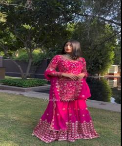 ชุดสูทผ้าฝ้ายสุดพิเศษแบบดั้งเดิม: ยกระดับตู้เสื้อผ้าของคุณด้วยชุดสูทสุดพิเศษของเราที่มีดีไซน์แบบดั้งเดิม - Product Image 3