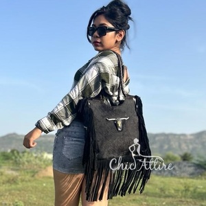 Nuevo bolso de mano personalizado con flecos de cuero genuino metálico para cabello de gran oferta para mujer, bolso de mano de alta calidad con cara de toro - Product Image 1