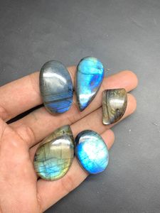 Multi Purple Jasper Labradorita natural Cabujón con parte posterior plana Mezcla de tamaños y formas Piedra preciosa suelta para la fabricación de joyas - Product Image 3