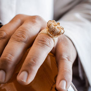 แหวนมงกุฎแชมป์เปี้ยนสุดหรูสำหรับผู้ชาย ทำจากเงินแท้ 925 ประดับด้วยมอยส์ซาไนต์ VVS ระดับพรีเมียม สไตล์ฮิปฮอป เหมาะสำหรับงานแต่งงาน - Product Image 4