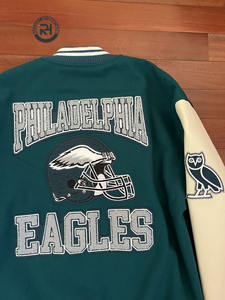 2025 veste universitaire personnalisée de haute qualité 100% manches en cuir de laine de coton se tiennent avant OEM vente en gros hiver chenille respirante - Product Image 2