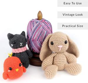 Bobinadora de bolas de hilo de madera, hecha a mano - Product Image 5