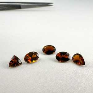 Pierre précieuse en tourmaline brune 100% naturelle de haute qualité, forme ovale de 10 mm, 20 carats, MOQ pour la fabrication de bijoux, pierres précieuses en vrac - Product Image 1