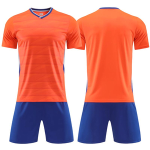 Conjunto de uniformes de fútbol al por mayor OEM de fábrica, diseño personalizado, Etiqueta Privada, camiseta de fútbol para hombres, MOQ bajo, proveedor de uniformes de fútbol - Product Image 6