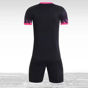 Tenue d'entraînement de football personnalisée, maillot et short de football en polyester respirant à séchage rapide, pour match d'équipe, OEM ODM, vente en gros - Product Image 2
