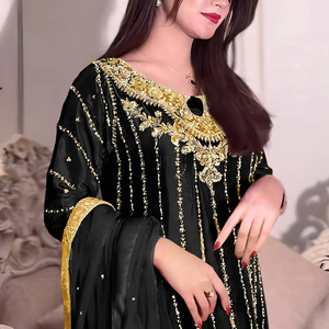Salwar Kameez Tradicional de Alta Calidad en Seda Chinnon Pura, Manga Larga, Bordado con Lentejuelas, Adorno de Remaches y Moti, Secado Rápido, Ideal para Fiestas - Product Image 1