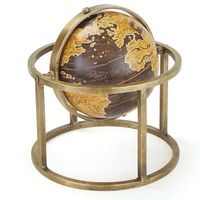 Pieza de decoración de globo terráqueo detallada hecha de hierro en tono bronce con estilo moderno adecuado para exhibiciones de mesas de café