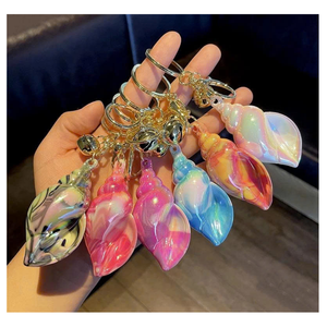 Seashell <b>Keychain</b> Fashion Acrylic Conch Shell Charm Coastal Gift For Couples Backpack Purse Hanging Decor Seashell <b>Keychain</b> - Product Image 3