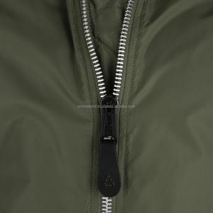 Blousons bombardier Hip Hop en polyester unisexe personnalisé OEM Blouson de vol à col montant pour hommes Blouson bombardier de vol - Product Image 6