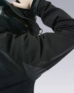 Chaqueta de Moda Techwear Personalizada al por Mayor para Hombre 2026 |   Chaqueta Cortavientos Impermeable con Capucha Negra Transpirable para Uso Urbano - Product Image 5