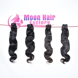 Extensions de cheveux naturels indiens non traités de qualité supérieure, ondulés, Remy, disponibles à la vente en gros - Product Image 2