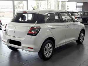 Suzuki Swift 1.2 GL+ AUTO Usado 2024 - Product Image 4