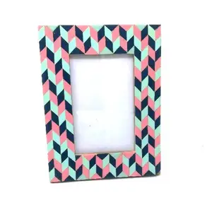 Royal Look Handcrafted Hand Painted New Design Wall Decorative Frame Supplier Picture Photo Frame For Living Room Decoration