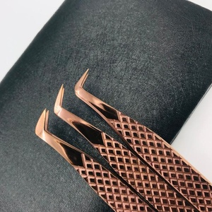 Pince à épiler professionnelle personnalisable pour extension de cils en acier inoxydable durable - Product Image 1