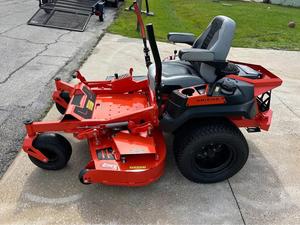 Meilleure vente ARIENS APEX 60 24HP tondeuse à rayon de braquage zéro - Product Image 6