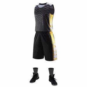 Uniformes de Baloncesto de Verano Transpirables Personalizados al por Mayor, Secado Rápido, Absorción de Humedad, 100% Poliéster, Ropa Deportiva de Pakistán - Product Image 5
