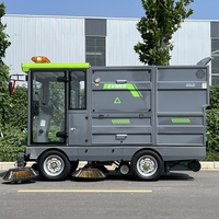 Balayeuse de sol électrique à piles pour le nettoyage automatique des rues en béton