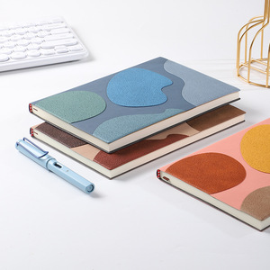 Carnet <span class=keywords><strong>de</strong></span> notes personnalisé en cuir PU A5 pour cadeaux <span class=keywords><strong>de</strong></span> fêtes - Couleur et logo personnalisables - Product Image 1