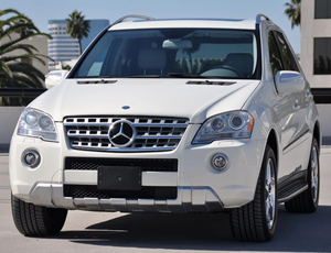 Vehículo Usado a Precio Accesible - Volante a la Izquierda |   Volante a la derecha |   MERCEDES-BENZ ML550 4MATICCSS 2010 - Product Image 2