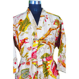 Kimono largo para mujer, estilo Kantha, bata de invierno, tela ecológica, étnica, tradicional, vintage, india, hecho a mano, colorido, de algodón, con estampado floral. - Product Image 4