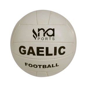 Balones de fútbol gaélico de alta resistencia con costuras reforzadas para un uso duradero en entrenamientos. - Product Image 6