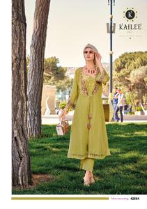 El último diseñador Pure Georgette Thread Work Kurti Set Fab Zone - Product Image 3