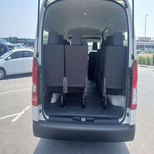 Furgoneta de Transporte Turboalimentada Usada 2024, Asientos Flexibles, Manejo Suave con Tracción Trasera, Perfectamente Mantenida, Suministrada desde Japón - Product Image 2