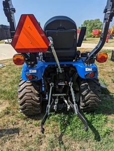 Tractor Compacto New Holland Mini de 20HP 4WD, Precio Económico, Alta Eficiencia, Tractor Utilitario Pequeño para Jardín y Huerto, Venta al Por Mayor - Product Image 6