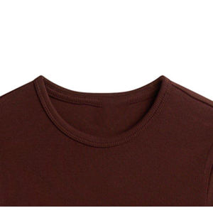 T-shirt personnalisé pour femme, col rond, manches courtes, style streetwear, tissu polaire respirant, coton biologique et bambou écologiques - Product Image 2