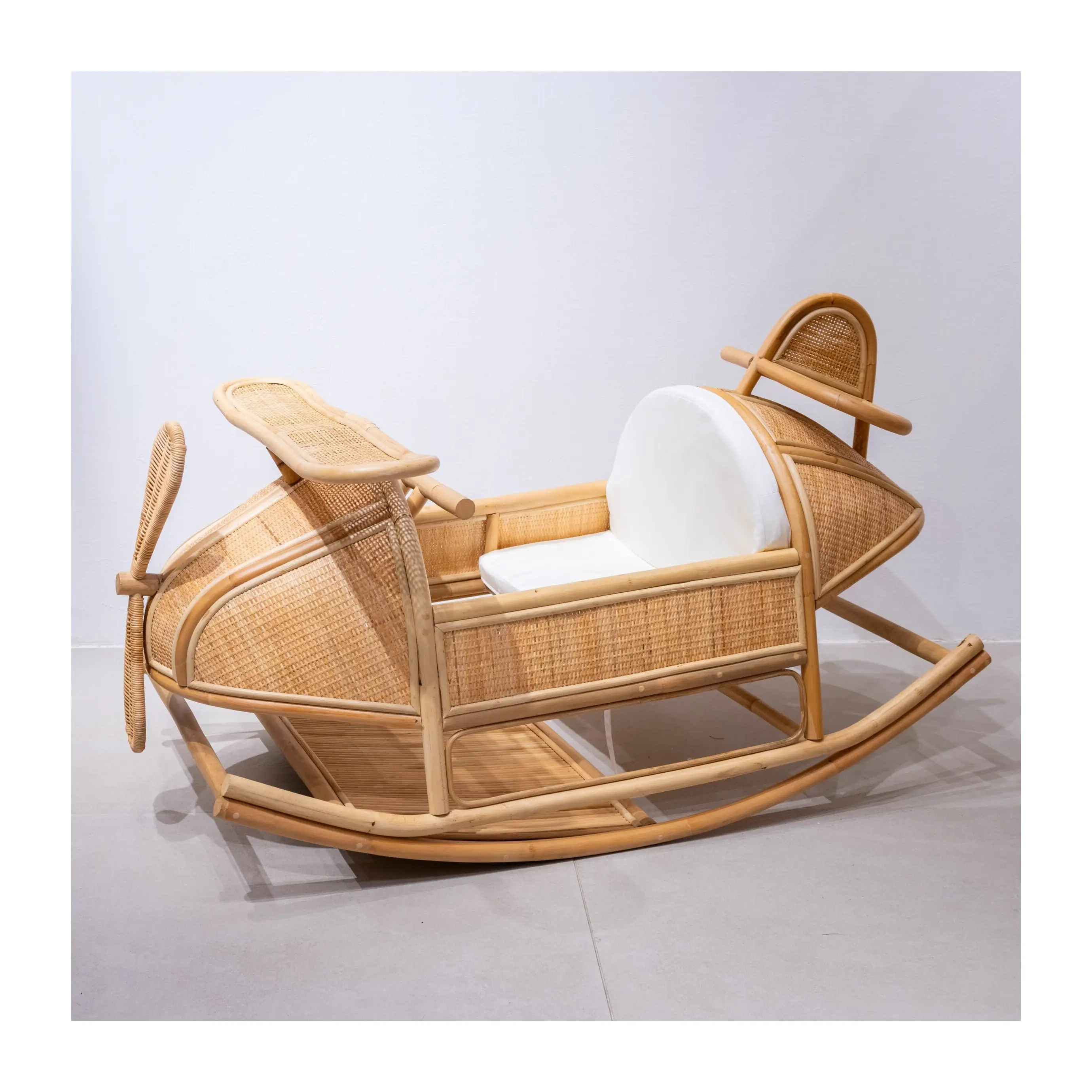 Unique style cheap price baby rocker rattan kid bouncer rattan handcrafted airplane car seat kid rocking chair