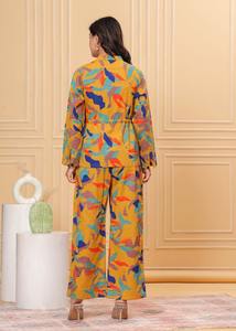 Ensemble deux pièces décontracté pour femme Pantalon imprimé coloré doux avec décoration en dentelle et boutons Style occidental Breezy Vacation Wear - Product Image 6