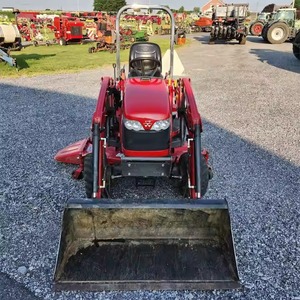 Tractor de ruedas Massey Ferguson GC1705 modelo usado - Product Image 1