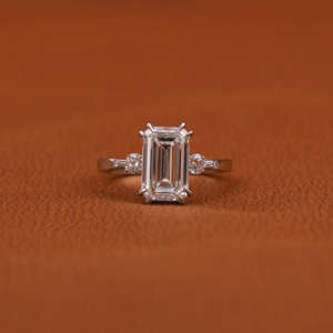 18KT Solid Gold Luxury Wedding <b>Ring</b> <b>Emerald</b> Cut Lab Grown Diamond Engagement Solitaire Side Round Cut Diamond IGI Certified <b>Ring</b> - Product Image 1
