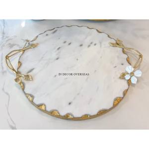 Plateau en marbre blanc de qualité supérieure de forme ronde avec support de base en bois de cerf en métal poli argenté brillant à un prix impressionnant - Product Image 2