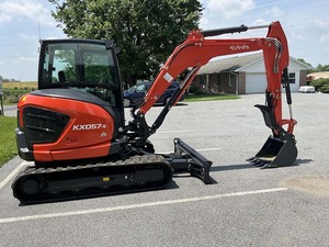 รถขุดขนาดเล็ก Kubota KX057-5 ซีรีส์ 8 ตัน เครื่องจักรก่อสร้างมือสอง พร้อมรางตีนตะขาบ เครื่องยนต์ญี่ปุ่นแท้ รุ่น 800 8300 - Product Image 2