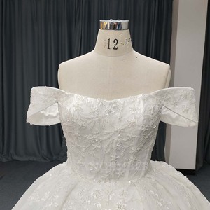 ANY195 Elegantes Vestidos de Novia con Cuello Barco y Bordado de Encaje - Product Image 5