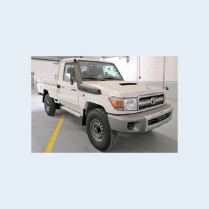 Toyota Land Crui-ser 79 Pick up/TOYOTA LAND CRUISERR 79 SINGLE CAB PICKUP EDITION LX V8 4.5L DIESEL d'occasion - Product Image 5