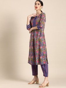 Mujeres étnicas púrpura floral impreso puro algodón Kurta con pantalones indio pakistaní salwaar kameez traje - Product Image 2