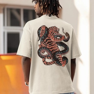 Camiseta de manga corta de algodón para hombre de ajuste personalizado de Vietnam tela suave transpirable con logotipo frontal estampado de silicona OEM ODM disponible - Product Image 2